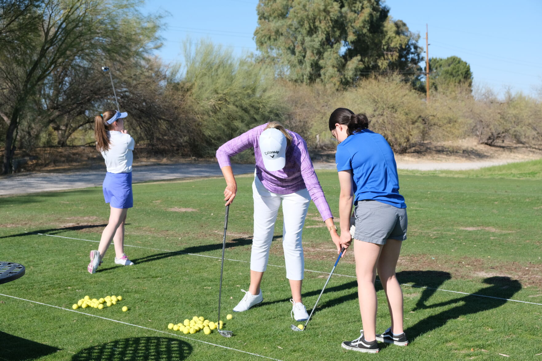 GirlsGolf1.JPG